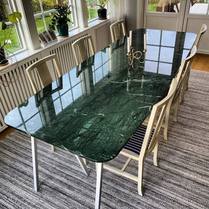 Réalisation OM TRADING — mobilier